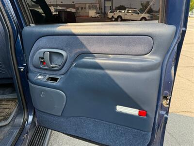 1999 Chevrolet Suburban K1500 LS 4dr K1500 LS   - Photo 18 - Spokane, WA 99212