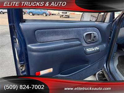 1999 Chevrolet Suburban K1500 LS 4dr K1500 LS   - Photo 11 - Spokane, WA 99212