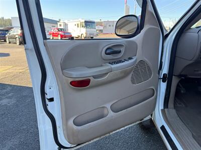 2003 Ford F-150 XLT 4dr SuperCrew XLT   - Photo 11 - Spokane, WA 99212