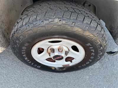 2003 GMC Sierra 1500 Work Truck 2dr Standard Cab Work Truck   - Photo 15 - Spokane, WA 99212