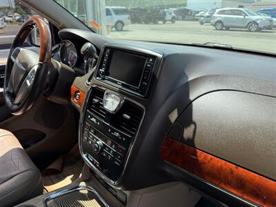 2013 Chrysler Town & Country Limited   - Photo 18 - Spokane, WA 99212