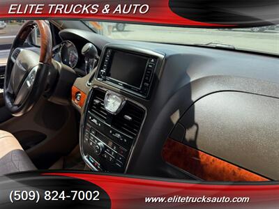 2013 Chrysler Town & Country Limited   - Photo 18 - Spokane, WA 99212