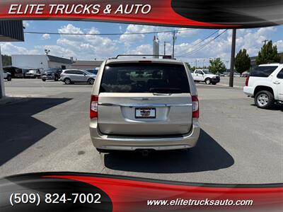 2013 Chrysler Town & Country Limited   - Photo 6 - Spokane, WA 99212