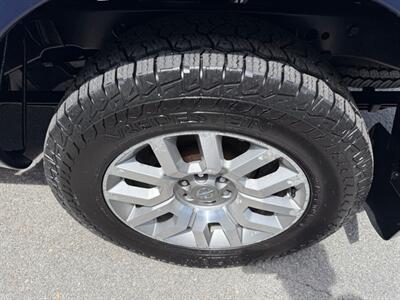 2010 Nissan Frontier SE V6   - Photo 23 - Spokane, WA 99212
