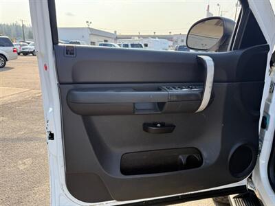 2008 GMC Sierra 2500 SLE1 - Photo 11 - Spokane, WA 99212