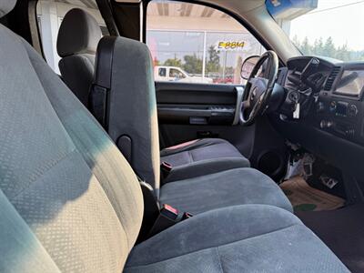 2008 GMC Sierra 2500 SLE1 - Photo 17 - Spokane, WA 99212