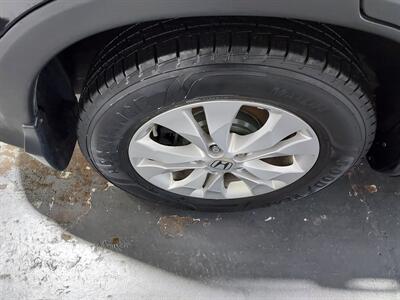 2013 Honda CR-V EX  AWD - Photo 26 - Rochelle, IL 61068