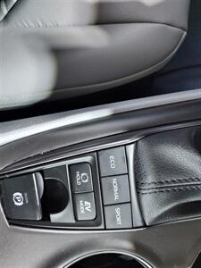 2023 Toyota Camry Hybrid SE   - Photo 21 - Rochelle, IL 61068