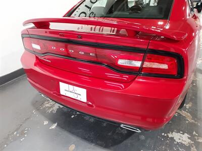 2012 Dodge Charger SE   - Photo 10 - Rochelle, IL 61068