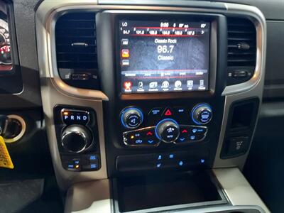 2015 RAM 1500 SLT  OUTDOORSMAN - Photo 26 - Rochelle, IL 61068