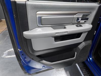 2015 RAM 1500 SLT  OUTDOORSMAN - Photo 18 - Rochelle, IL 61068
