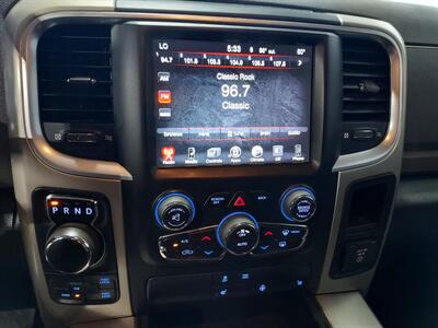 2015 RAM 1500 SLT  OUTDOORSMAN - Photo 24 - Rochelle, IL 61068