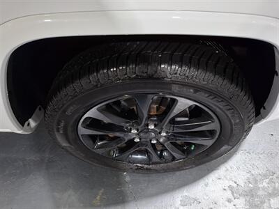 2021 Jeep Grand Cherokee Laredo X 4X4 V6 - Photo 43 - Rochelle, IL 61068