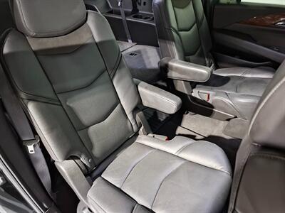 2016 Cadillac Escalade ESV Luxury Collection SUV 4X4 - Photo 14 - Rochelle, IL 61068