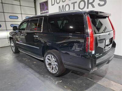 2016 Cadillac Escalade ESV Luxury Collection SUV 4X4 - Photo 4 - Rochelle, IL 61068