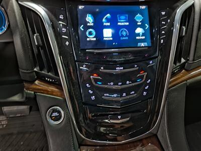2016 Cadillac Escalade ESV Luxury Collection SUV 4X4 - Photo 22 - Rochelle, IL 61068