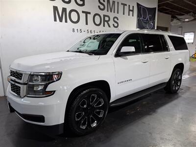 2018 Chevrolet Suburban LT  5.3 v8 4x4 - Photo 1 - Rochelle, IL 61068