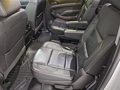 2018 Chevrolet Suburban LT  5.3 v8 4x4 - Photo 12 - Rochelle, IL 61068