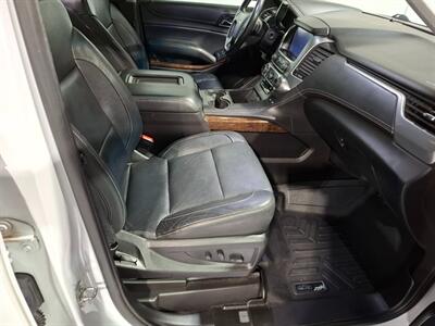 2018 Chevrolet Suburban LT  5.3 v8 4x4 - Photo 14 - Rochelle, IL 61068
