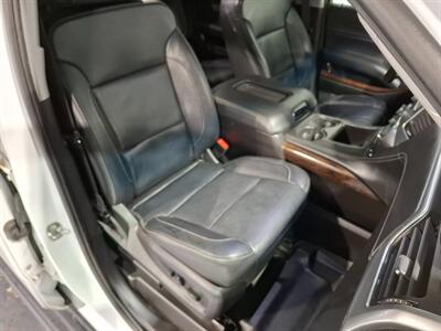 2018 Chevrolet Suburban LT  5.3 v8 4x4 - Photo 15 - Rochelle, IL 61068