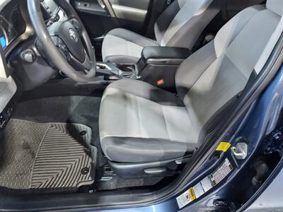 2014 Toyota RAV4 XLE  AWD - Photo 14 - Rochelle, IL 61068
