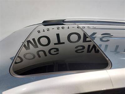 2014 Toyota RAV4 XLE  AWD - Photo 21 - Rochelle, IL 61068