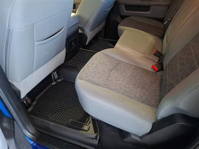2018 RAM 1500 SLT BIGHORN 4X4   - Photo 12 - Rochelle, IL 61068