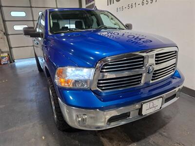 2018 RAM 1500 SLT BIGHORN 4X4   - Photo 8 - Rochelle, IL 61068