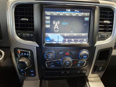 2018 RAM 1500 SLT BIGHORN 4X4   - Photo 19 - Rochelle, IL 61068