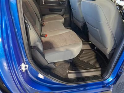 2018 RAM 1500 SLT BIGHORN 4X4   - Photo 23 - Rochelle, IL 61068