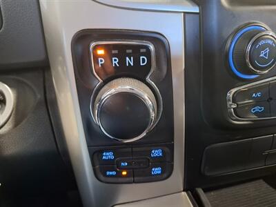2018 RAM 1500 SLT BIGHORN 4X4   - Photo 18 - Rochelle, IL 61068
