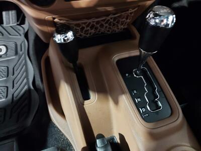 2012 Jeep Wrangler Sahara  2 DOOR - Photo 17 - Rochelle, IL 61068