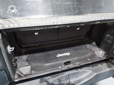 2012 Jeep Wrangler Sahara  2 DOOR - Photo 31 - Rochelle, IL 61068