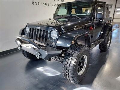 2012 Jeep Wrangler Sahara  2 DOOR - Photo 8 - Rochelle, IL 61068
