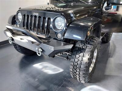 2012 Jeep Wrangler Sahara  2 DOOR - Photo 9 - Rochelle, IL 61068