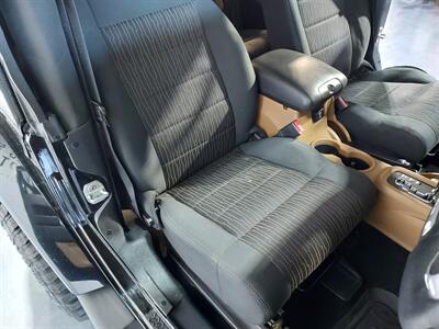 2012 Jeep Wrangler Sahara  2 DOOR - Photo 12 - Rochelle, IL 61068