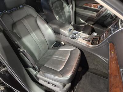 2014 Lincoln MKX LUXURY AWD V6 - Photo 12 - Rochelle, IL 61068