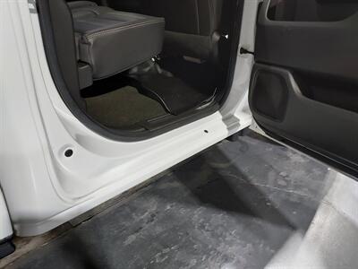 2016 GMC Sierra 2500 Denali CREW CAB DIESEL - Photo 16 - Rochelle, IL 61068