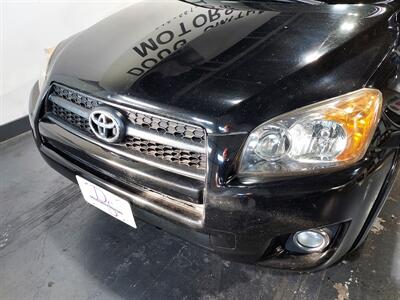 2009 Toyota RAV4 Sport   - Photo 9 - Rochelle, IL 61068