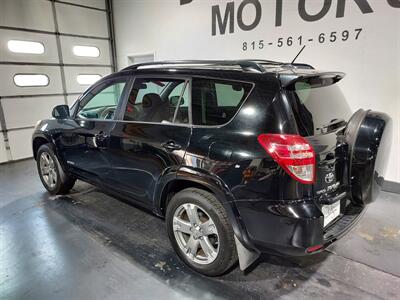 2009 Toyota RAV4 Sport   - Photo 4 - Rochelle, IL 61068