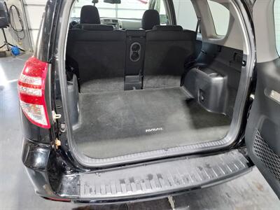 2009 Toyota RAV4 Sport   - Photo 20 - Rochelle, IL 61068