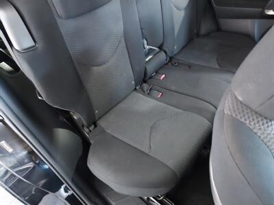 2009 Toyota RAV4 Sport   - Photo 14 - Rochelle, IL 61068