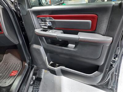 2017 RAM 1500 Rebel   - Photo 17 - Rochelle, IL 61068