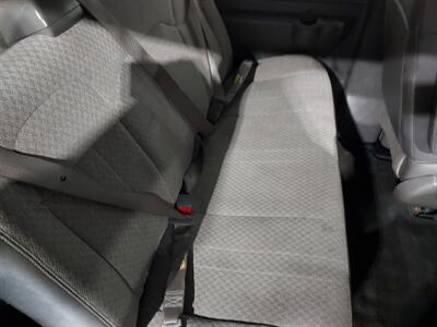 2017 Chevrolet Express LT 3500  15 passenger - Photo 20 - Rochelle, IL 61068