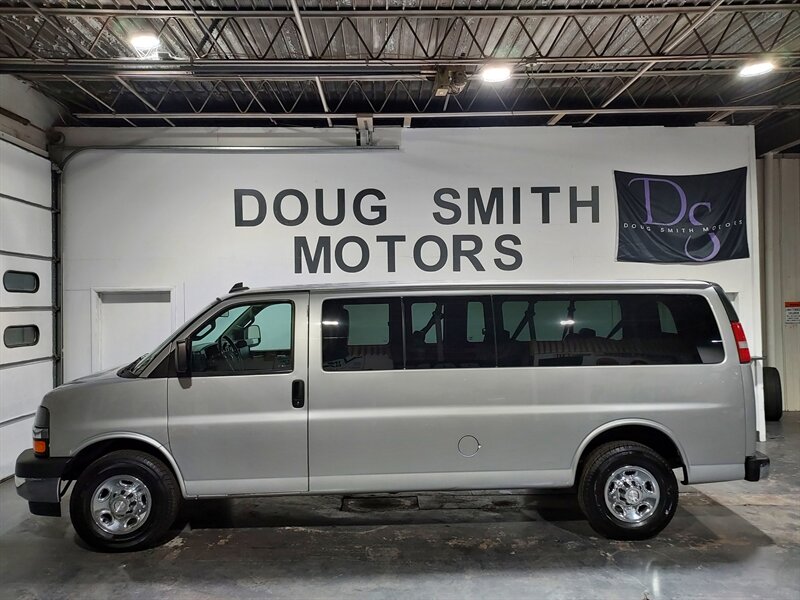 2017 Chevrolet Express Passenger LS