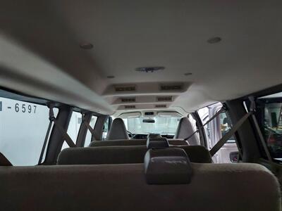 2017 Chevrolet Express LT 3500  15 passenger - Photo 15 - Rochelle, IL 61068