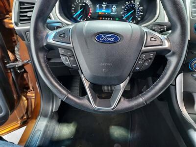 2017 Ford Edge SEL  AWD - Photo 19 - Rochelle, IL 61068