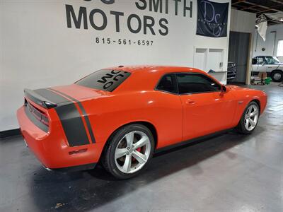 2009 Dodge Challenger SRT8  COUPE - Photo 6 - Rochelle, IL 61068