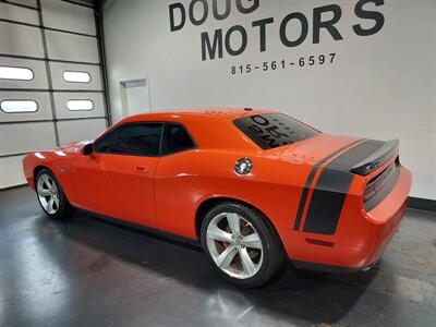 2009 Dodge Challenger SRT8  COUPE - Photo 4 - Rochelle, IL 61068