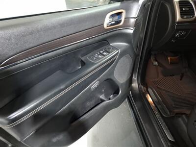 2014 Jeep Grand Cherokee Limited - Photo 17 - Rochelle, IL 61068
